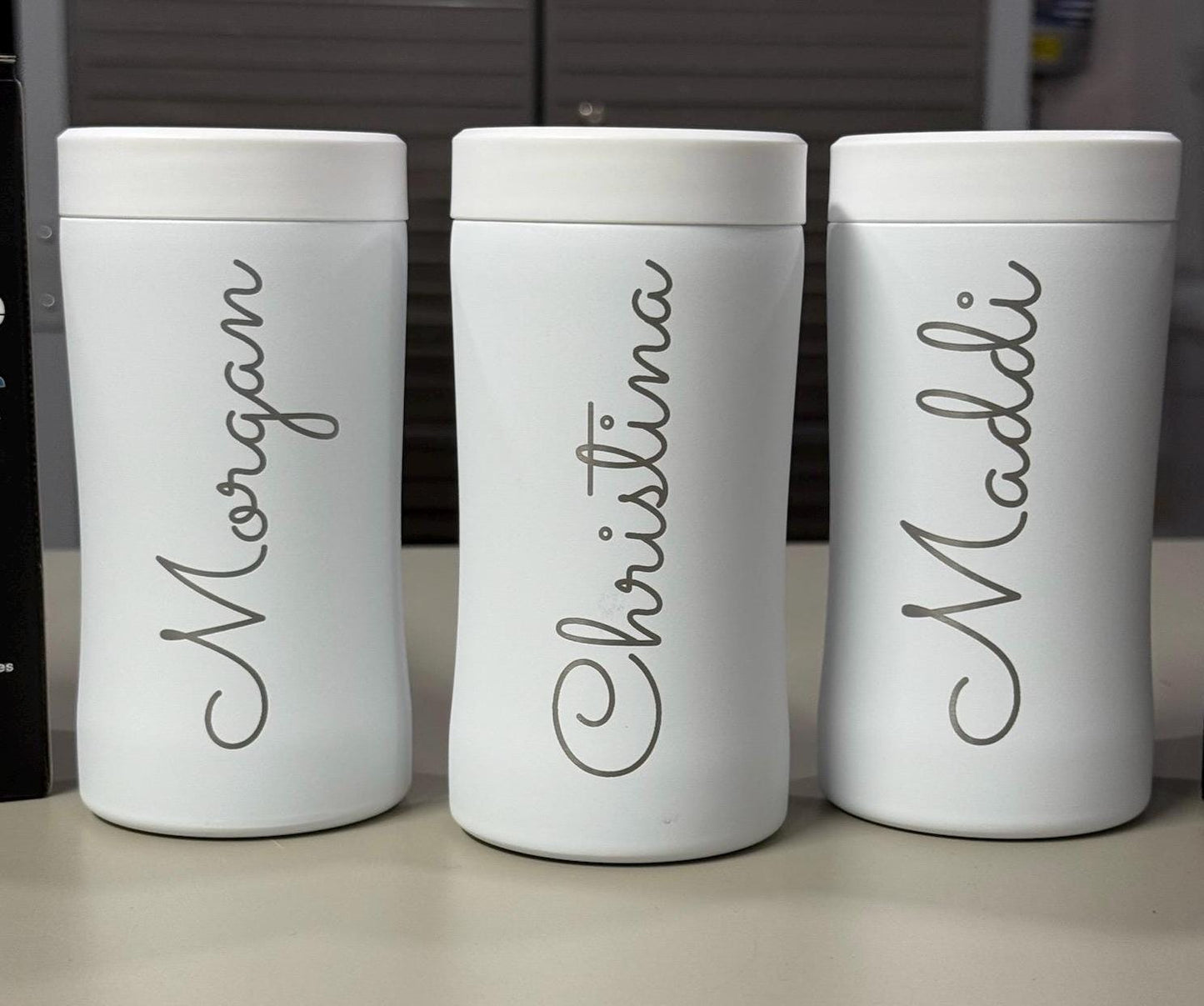 Engraved can cooler as a corporate gift